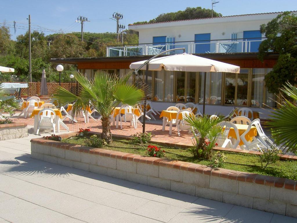 فندق Baia Del Sole بييسْتوم المظهر الخارجي الصورة