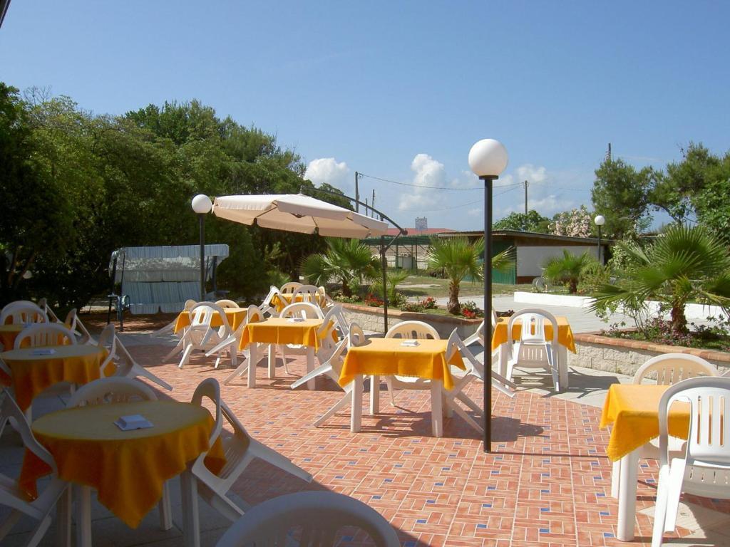 فندق Baia Del Sole بييسْتوم المظهر الخارجي الصورة